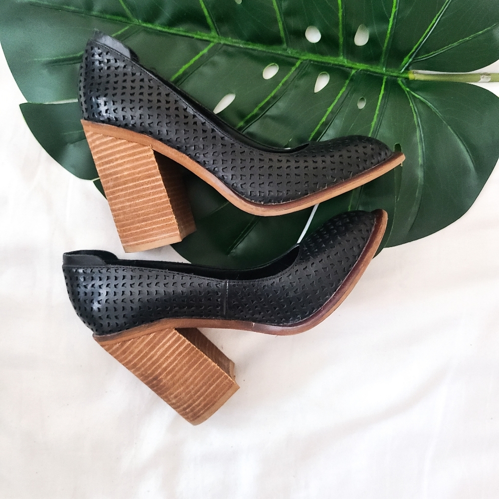 Kelsi Dagger block heels Black shoes